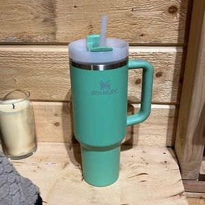 Stanley tumbler NWOT
